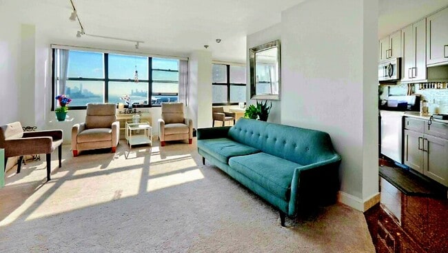 Foto del edificio - 7000 Kennedy Blvd E