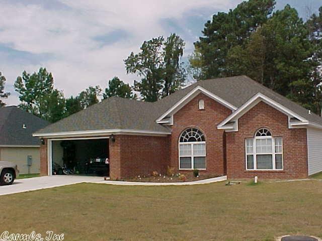 Primary Photo - 1014 Katy Ln