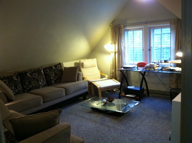 Living Room - 108 S Lake Ave