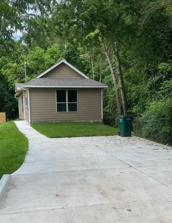 Building Photo - 8700 Sassafras