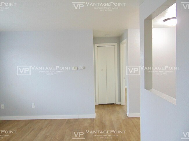 Foto del edificio - 2208 Imperial Ln
