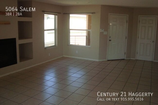 Building Photo - Modern Architecture Two Story Duplex
