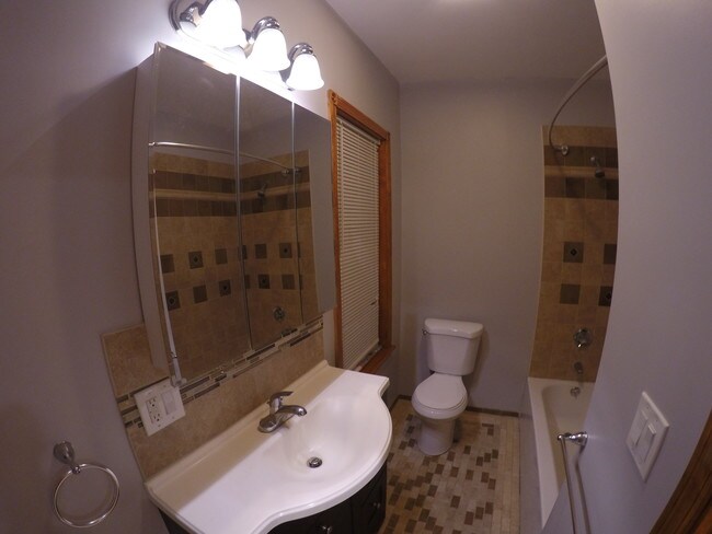 Baño - 29 Bridges St