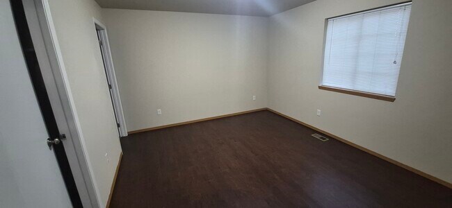 Foto del edificio - 1701 Guernsey St