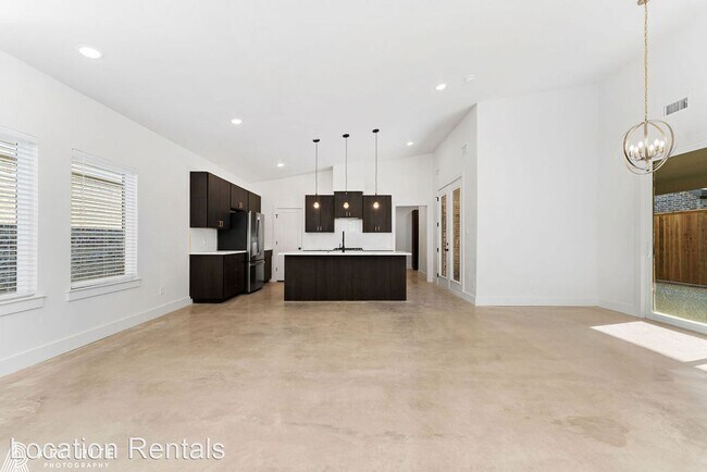 Foto del edificio - 3 br, 3 bath House - 4521 22nd Place