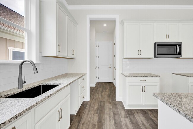 Building Photo - 4727 Anise Cir