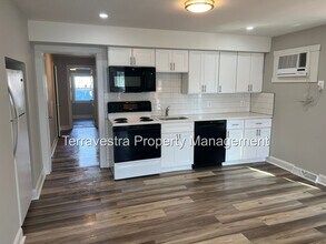 Building Photo - 719-721 N 2nd St