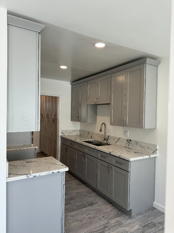 Foto del edificio - 14633 Sylvan St