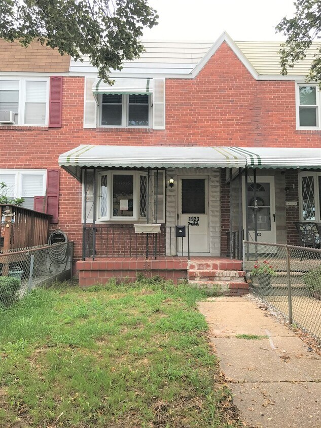 Primary Photo - 3 Bedroom Townhome in Morrell Park - Finis...