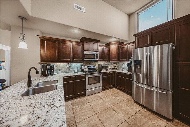 Foto del edificio - 3301 SW Stonepoint Ave