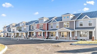 Building Photo - 206 Woodland Vly Ln
