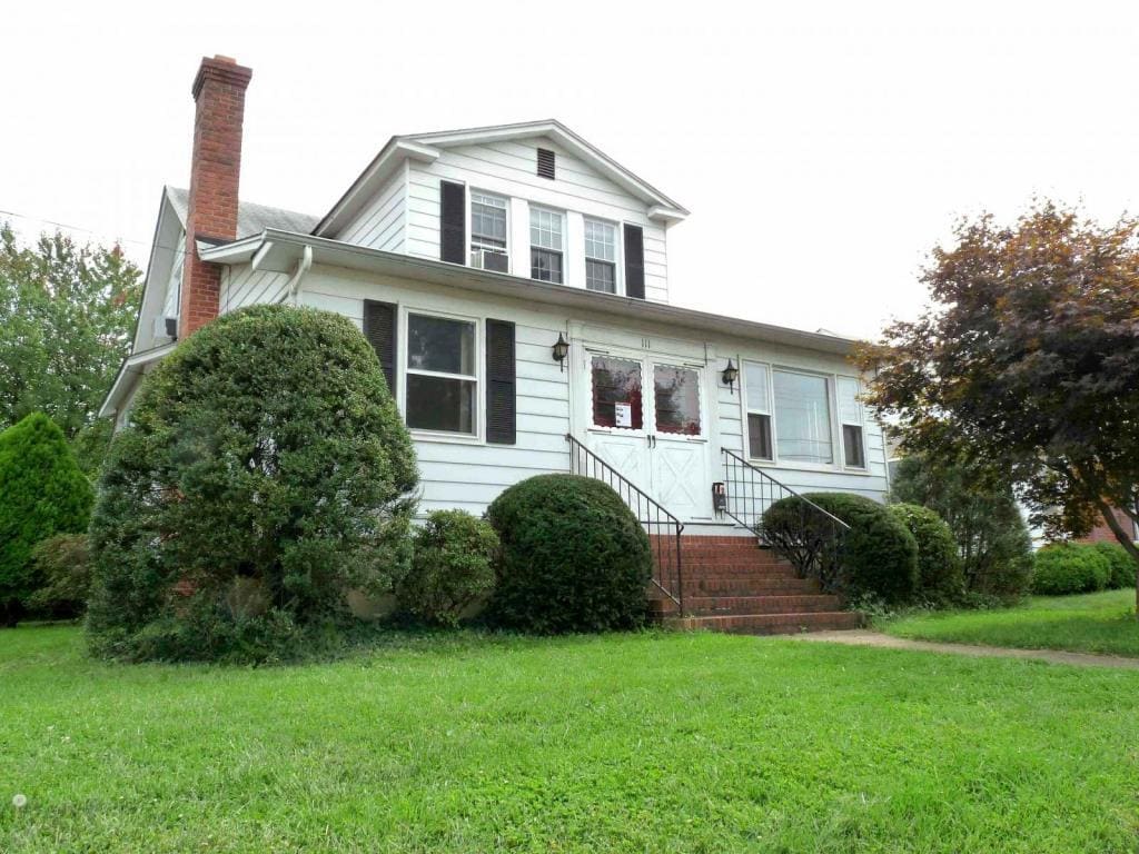 Primary Photo - 111 Academy St