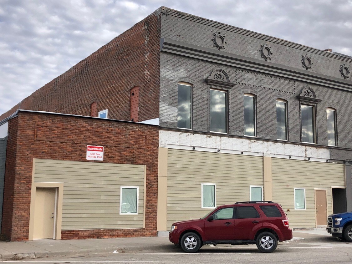 Foto principal - 320 S Main St