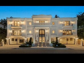 Building Photo - 1455 Robmar Dr