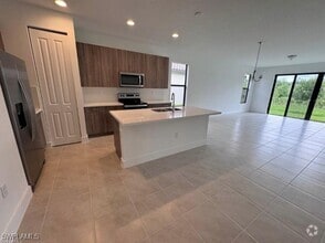 Building Photo - 5697 Cassidy Ln