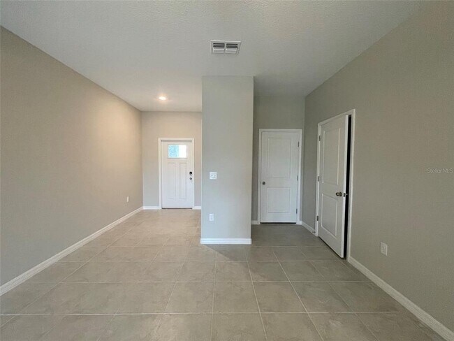 Foto del edificio - 3553 Bellmeade Ct