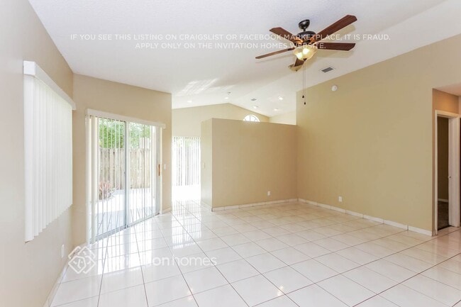 Building Photo - 1531 Garden Rd