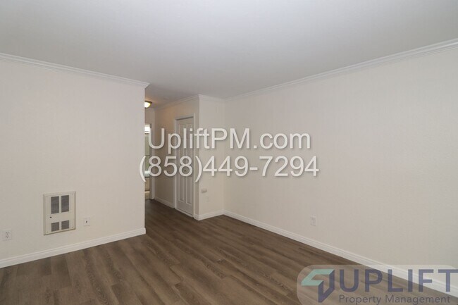 Foto del edificio - 1 Bed, 1 Bath Condo in Gated Community wit...