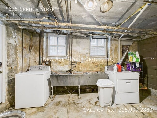 Building Photo - 4635 Spruce St