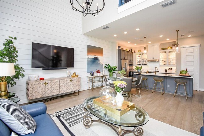 Foto del edificio - 10914 Brambling Wood Dr