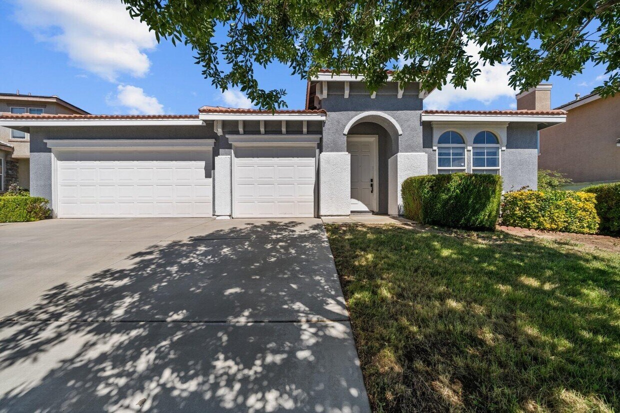 Primary Photo - 40263 Preston Rd