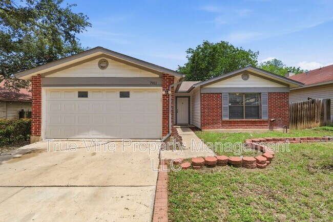 Foto del edificio - 7911 Corona Ridge