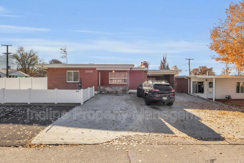 Foto principal - 1836 Gregson Ave