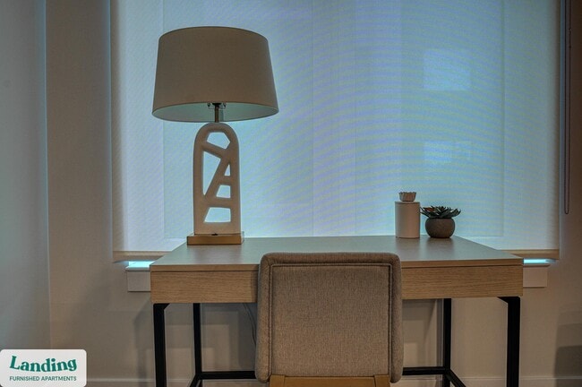 Foto del edificio - 1999 E Boston St