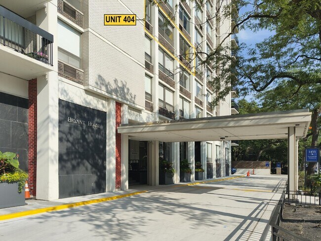 Foto del edificio - 1455 N Sandburg Ter
