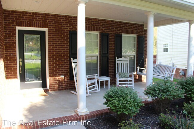 Foto del edificio - 3 br, 2 bath House - 12629 Clear Ridge Rd