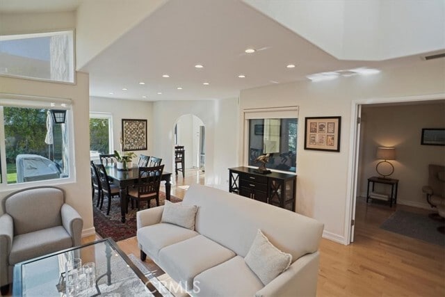 Foto del edificio - 29732 Strawberry Hill Dr