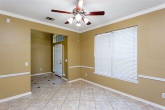 Building Photo - 9818 Mossy Tree Ln