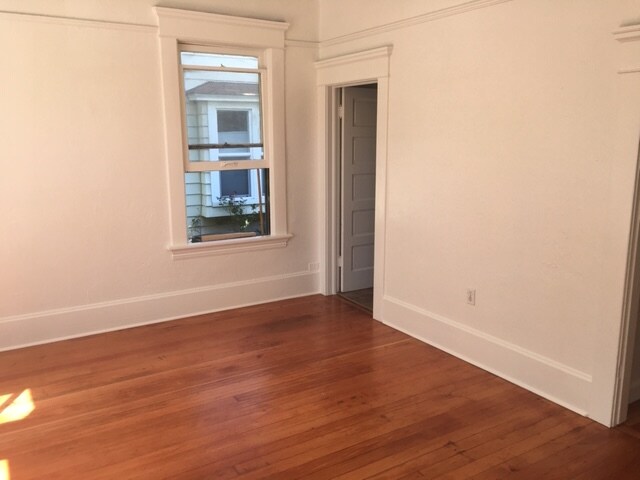 Living room - 1802 W Washington St