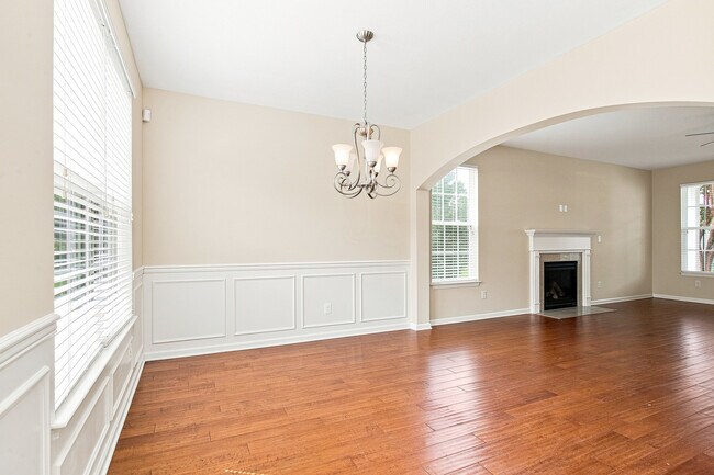 Building Photo - 10728 Gable Run Dr