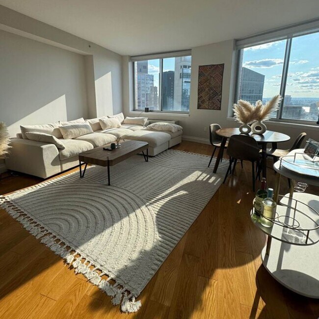 Foto del edificio - 6th avenue