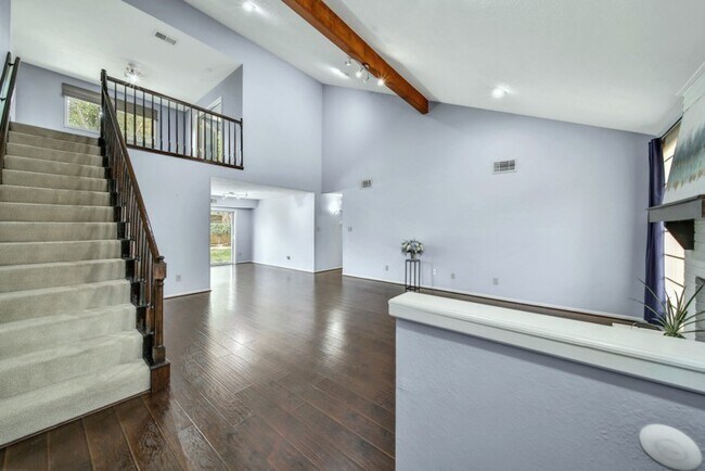 Building Photo - 4137 Ruskin St