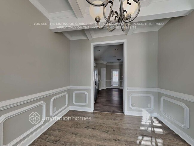 Foto del edificio - 3117 Groveshire Dr