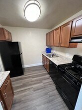 Interior Photo - Summit Hills