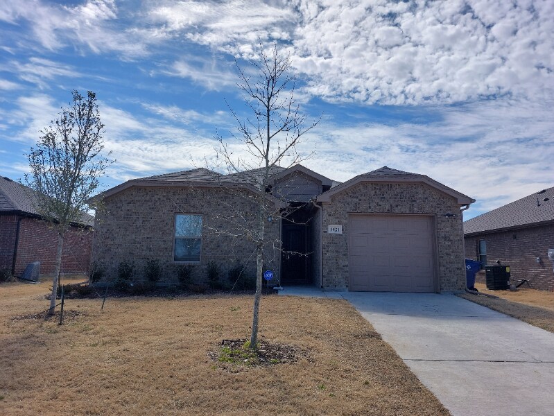 Foto principal - 1421 Warringwood Dr