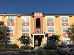 Building Photo - 10831 Windsor Walk Dr