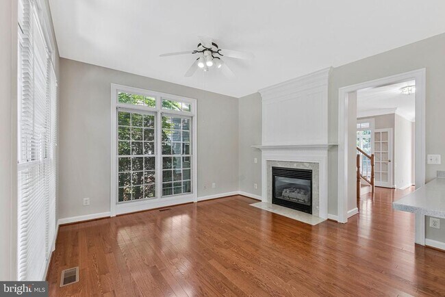 Foto del edificio - 9546 Lagersfield Cir