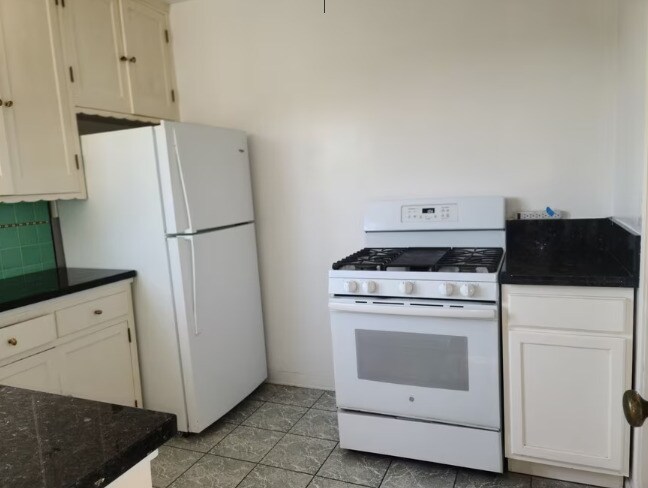 Foto del edificio - 1855 N Avenue 53