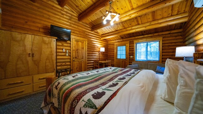 Foto del edificio - 3765 MT Highway 40 W