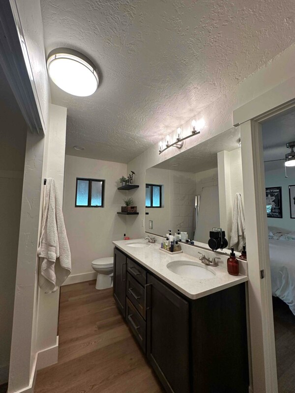 Building Photo - 1231 W 400 S