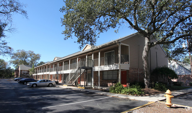 Foto del edificio - University Place Apartments