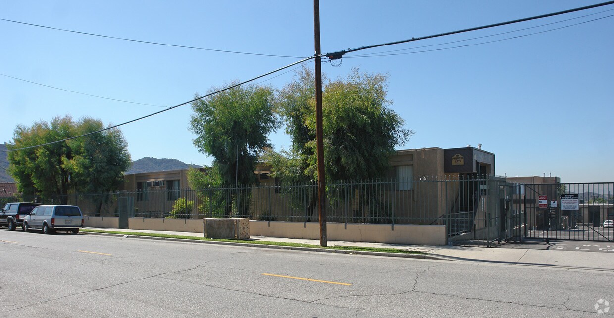 Foto del edificio - Parkview Apartments