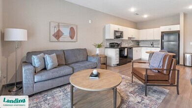 Building Photo - 645 N Front St