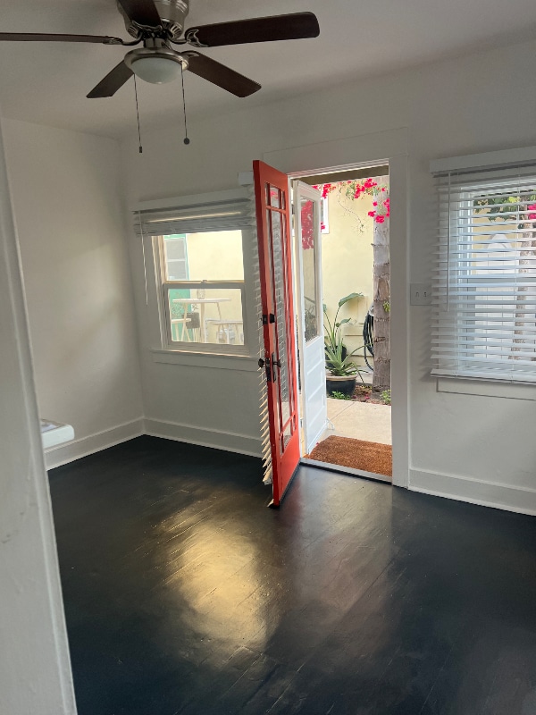 Photo - 307 E Bay Ave Apartment