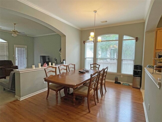 Building Photo - 6420 Tasajillo Trail