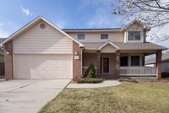 Building Photo - 3513 Silverleaf Ct